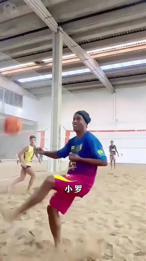 该队通过加