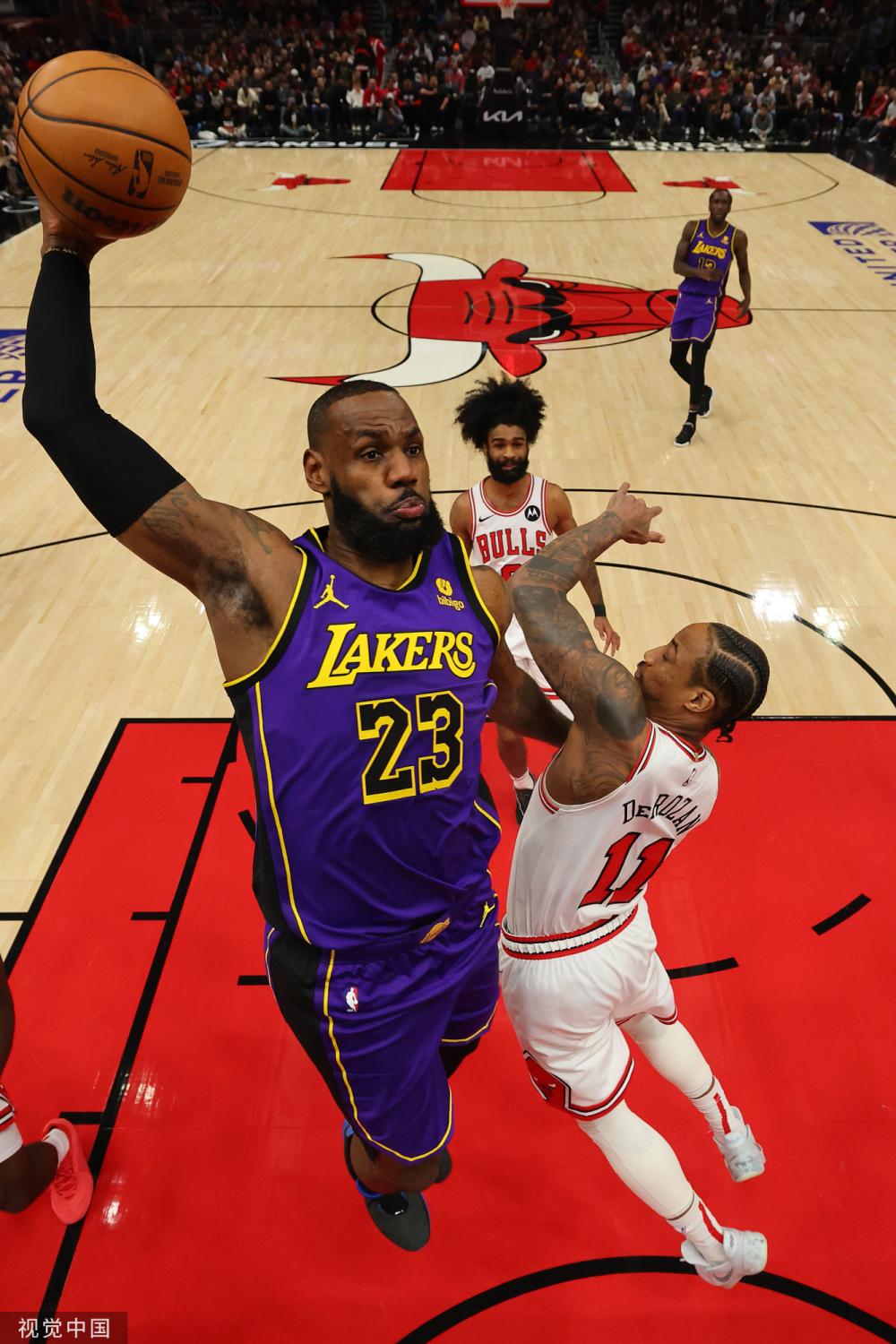 篮球赛事中 篮球赛事中