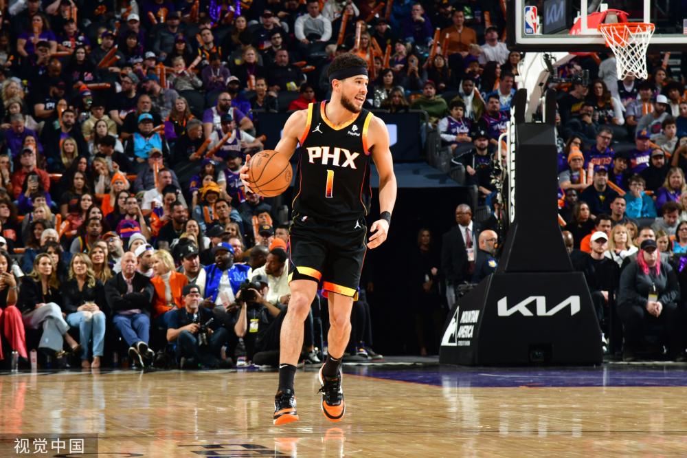 每位球员都 每位球员都